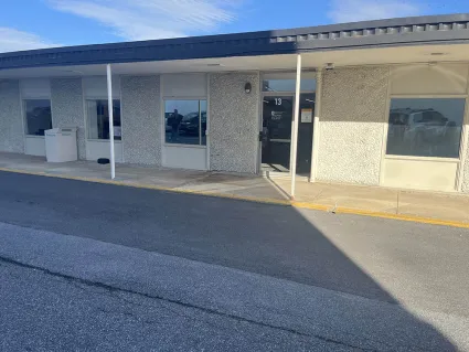 outdoor photo of the temporary woodlawn branch